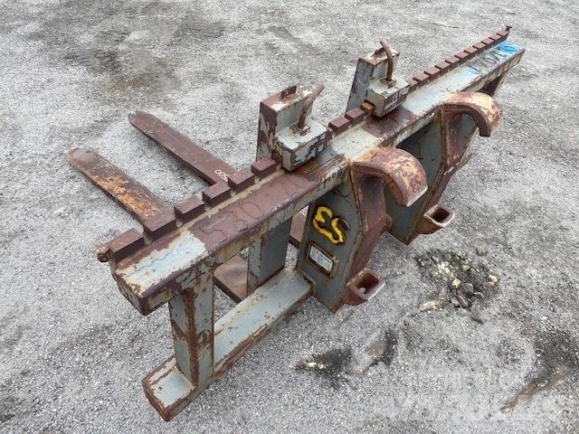 CAT 950 G forks Vilice