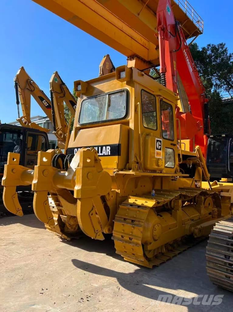 CAT D 6 D Buldožerji goseničarji