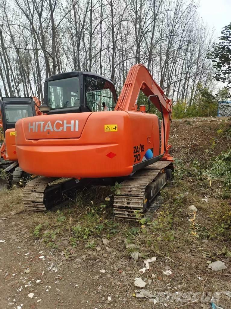 Hitachi ZX 70 Midi bagri 7t – 12t