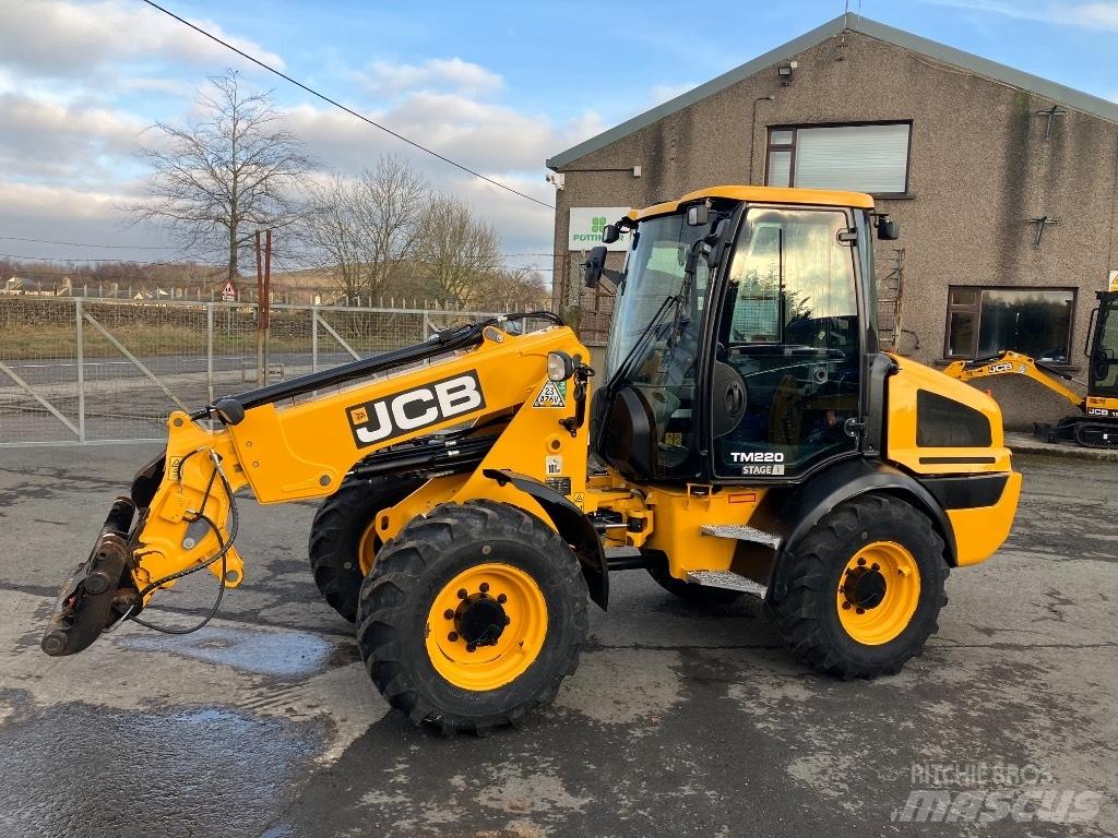 JCB TM220 Agri Kmetijski teleskopski nakladalci