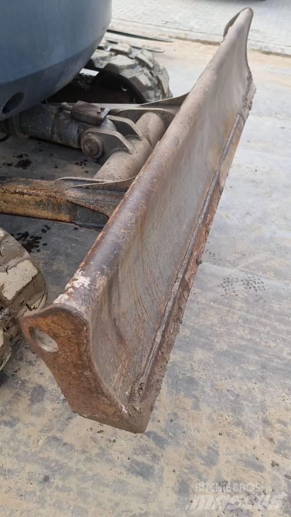 Volvo ECR 88 D Midi bagri 7t – 12t