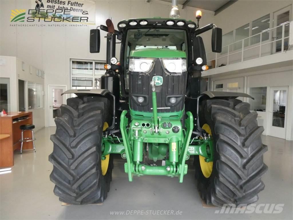 John Deere 6250R Traktorji