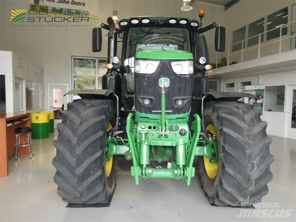 John Deere 6250R Traktorji