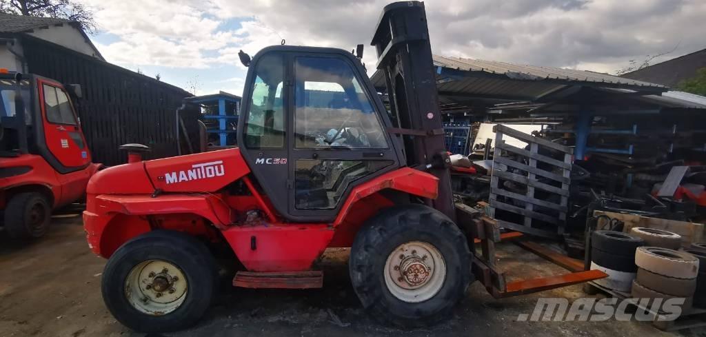 Manitou MC 50 Terenski viličar