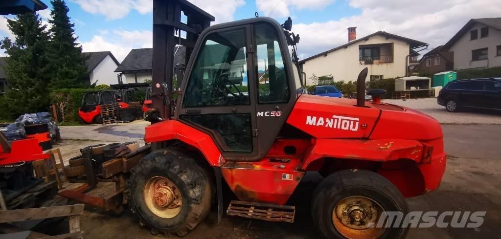 Manitou MC 50 Terenski viličar