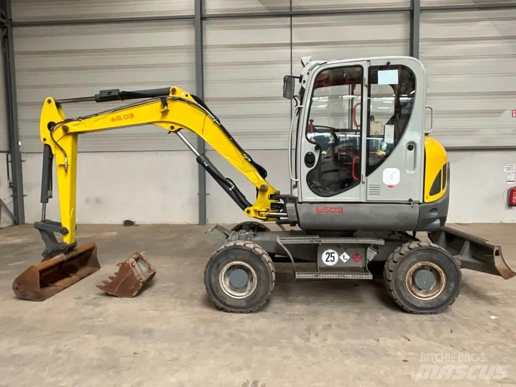 Neuson 6503 WD Bagri na kolesih
