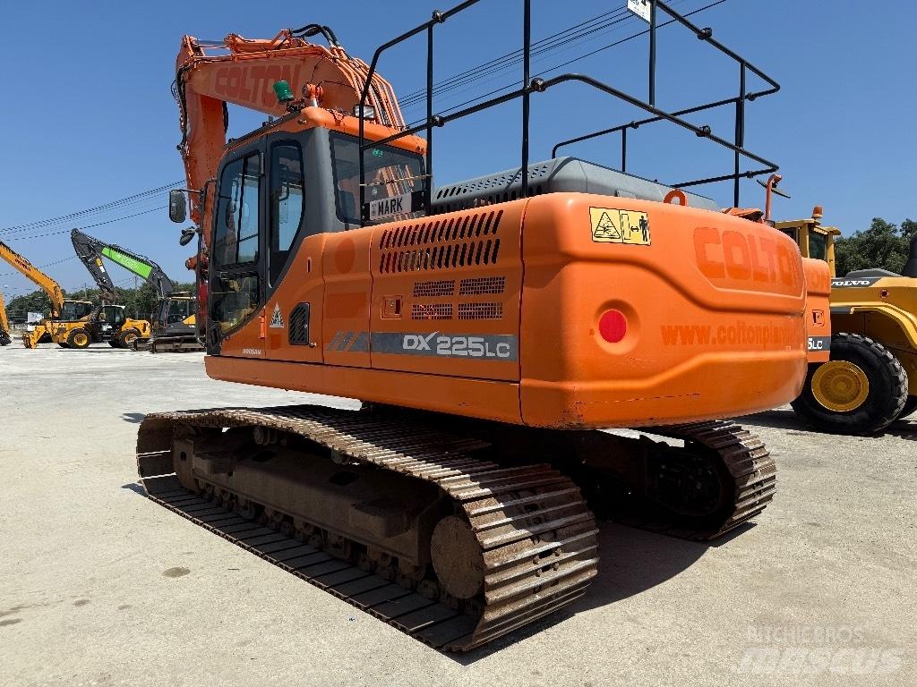  Dossan DX 225LC 3 Bagri goseničarji