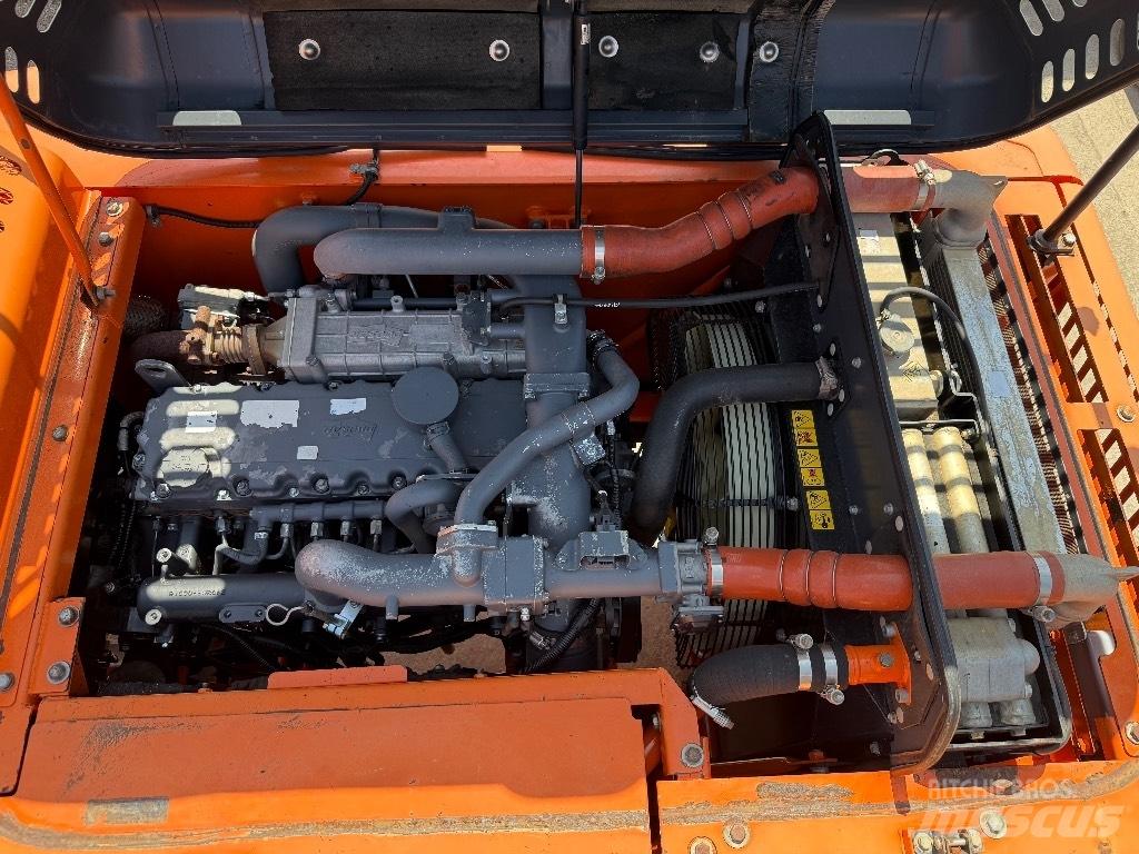  Dossan DX 225LC 3 Bagri goseničarji