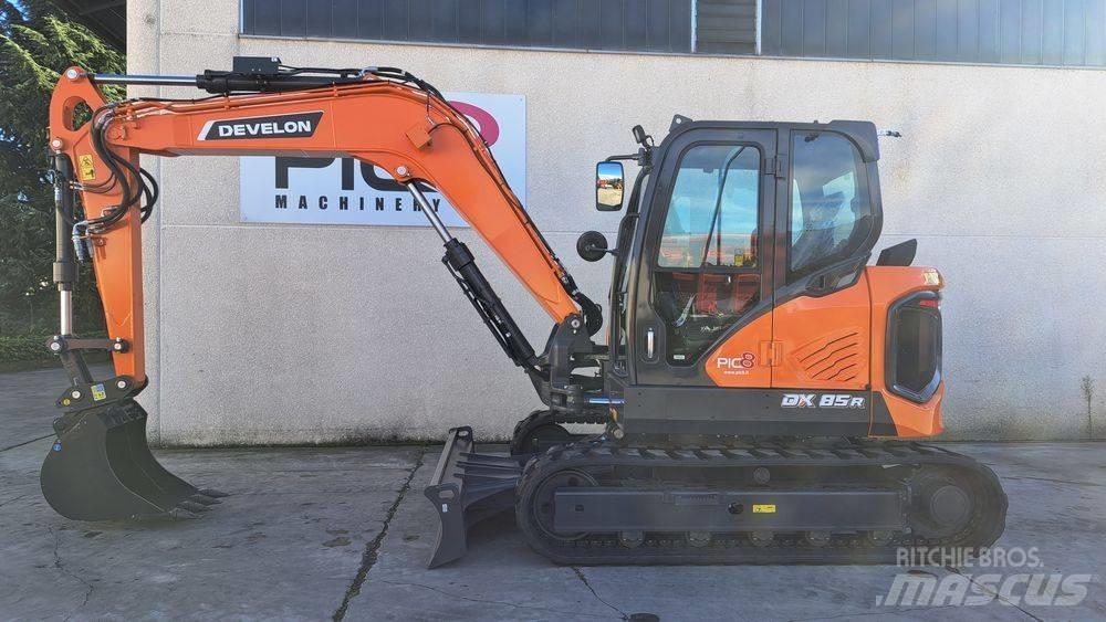 Develon DX 85 R-7 Midi bagri 7t – 12t