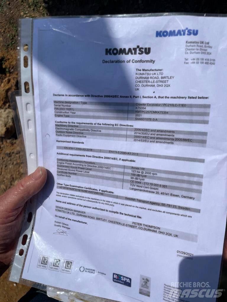 Komatsu PC210LC-11E0 Bagri goseničarji