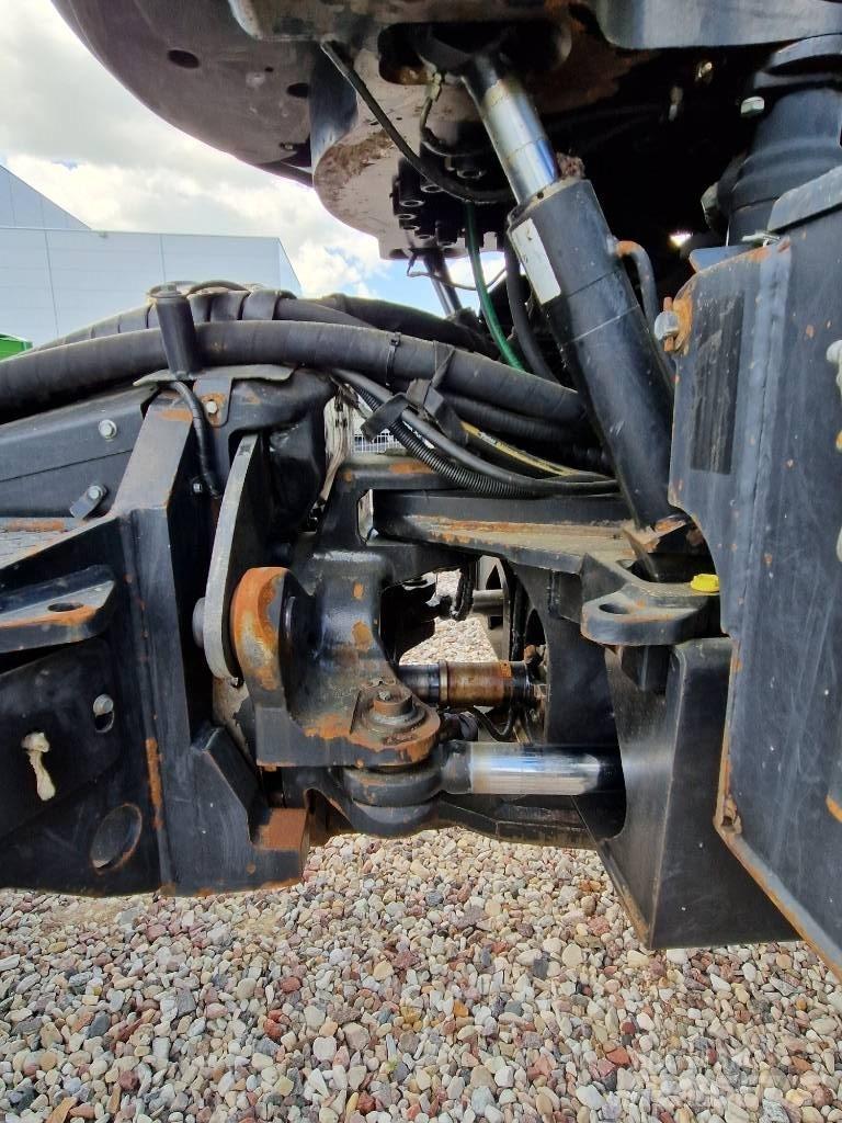 John Deere 1270E Harvesterji