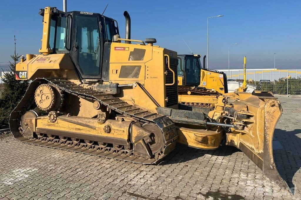 CAT D 6 N XL Buldožerji goseničarji