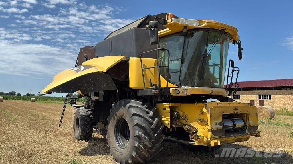 New Holland CR 960 Kombajni