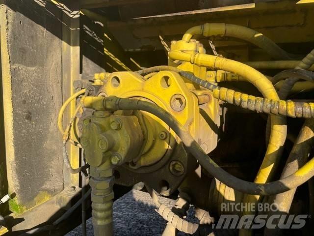 Kobelco SK 220 LC Bagri goseničarji