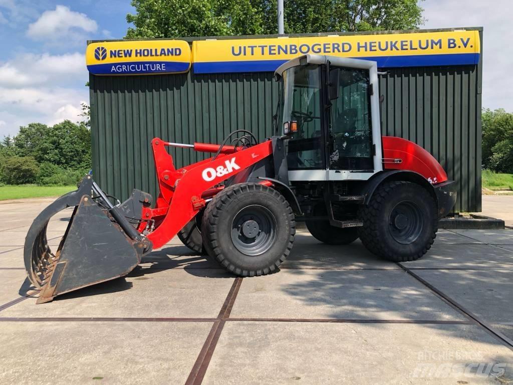 O&K L 6.5 Kolesni nakladalci