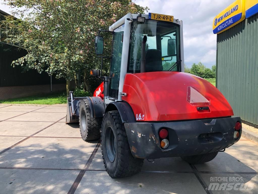 O&K L 6.5 Kolesni nakladalci