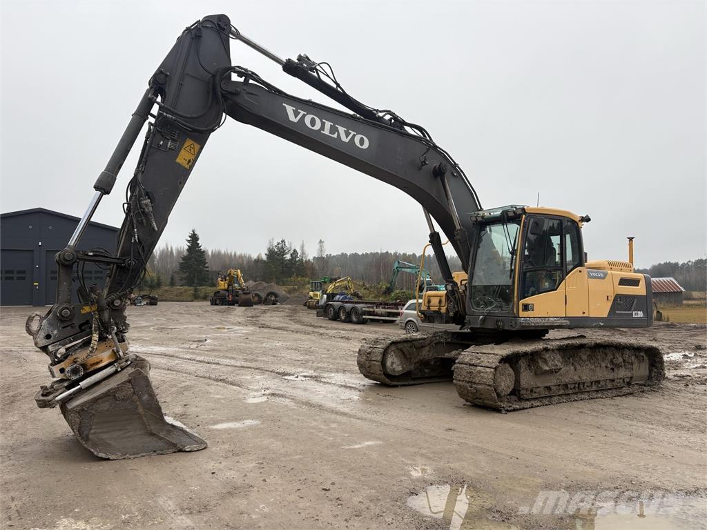 Volvo EC220DL Bagri goseničarji