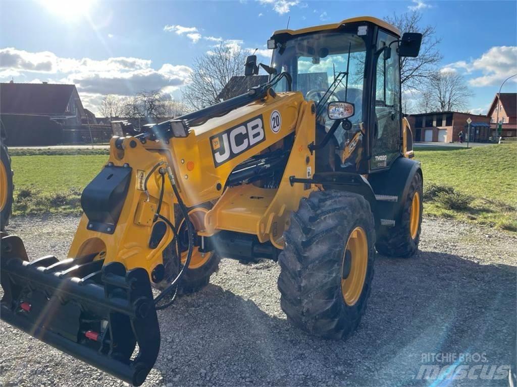 JCB TM 220 Agri Kolesni nakladalci