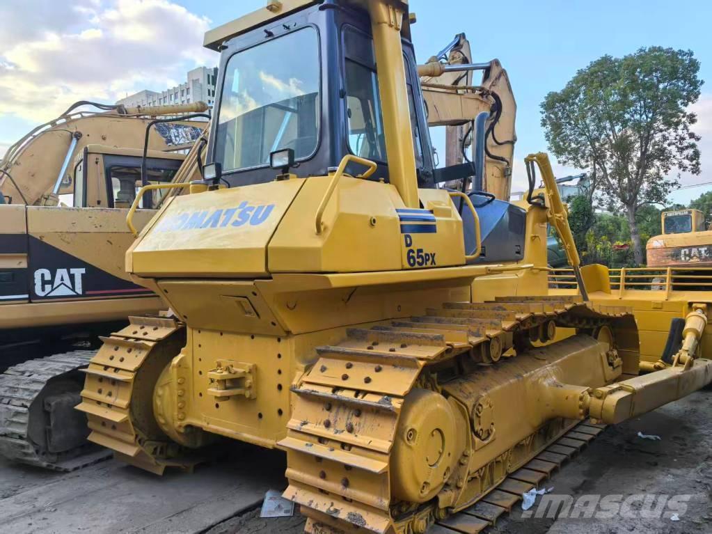 Komatsu D 65 PX-12 Buldožerji goseničarji