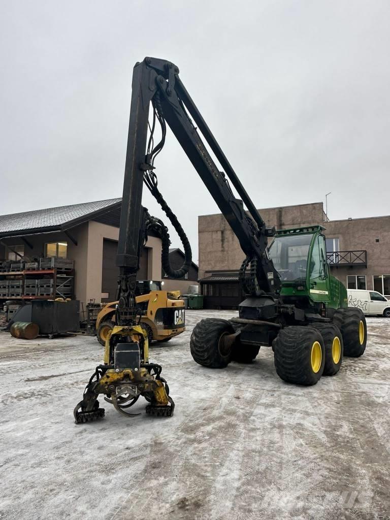 John Deere 1070 D Harvesterji