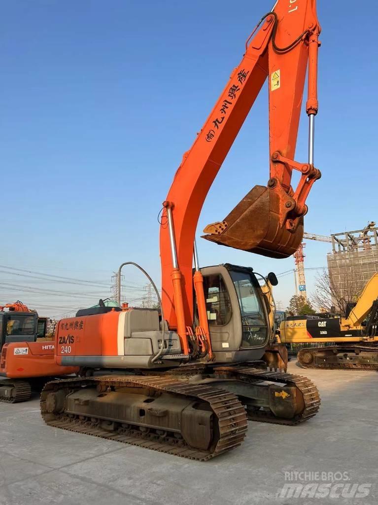 Hitachi ZX 240 Bagri goseničarji