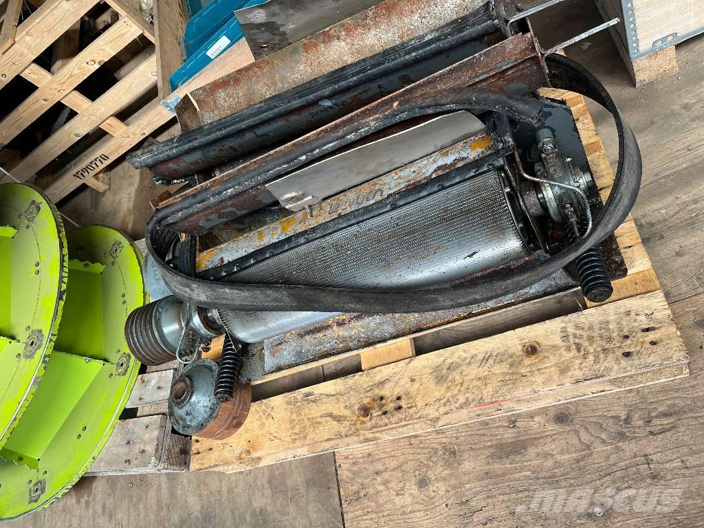 CLAAS Jaguar 870 Stroji za krmo na lastni pogon