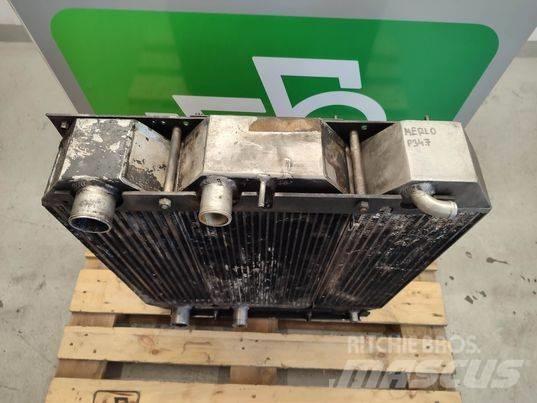 Merlo P34.7 cooler Radiatorji