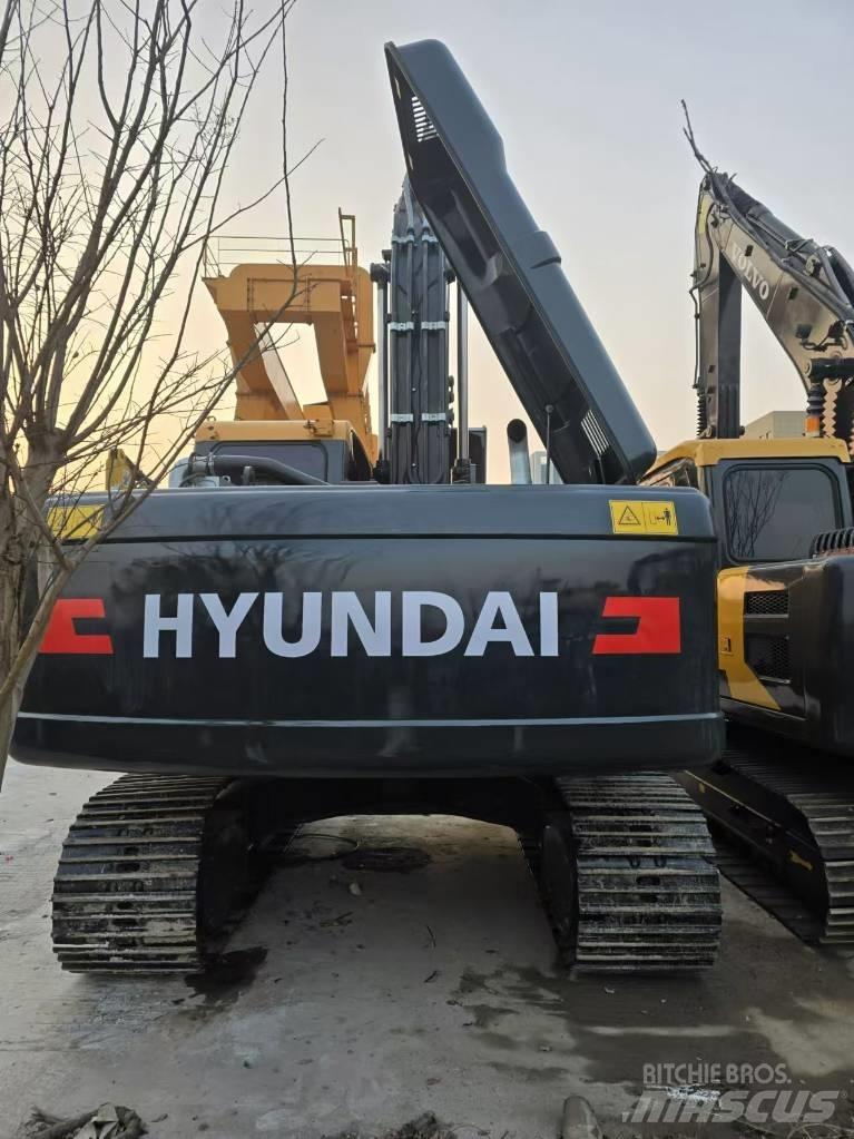 Hyundai 220—9S Bagri goseničarji