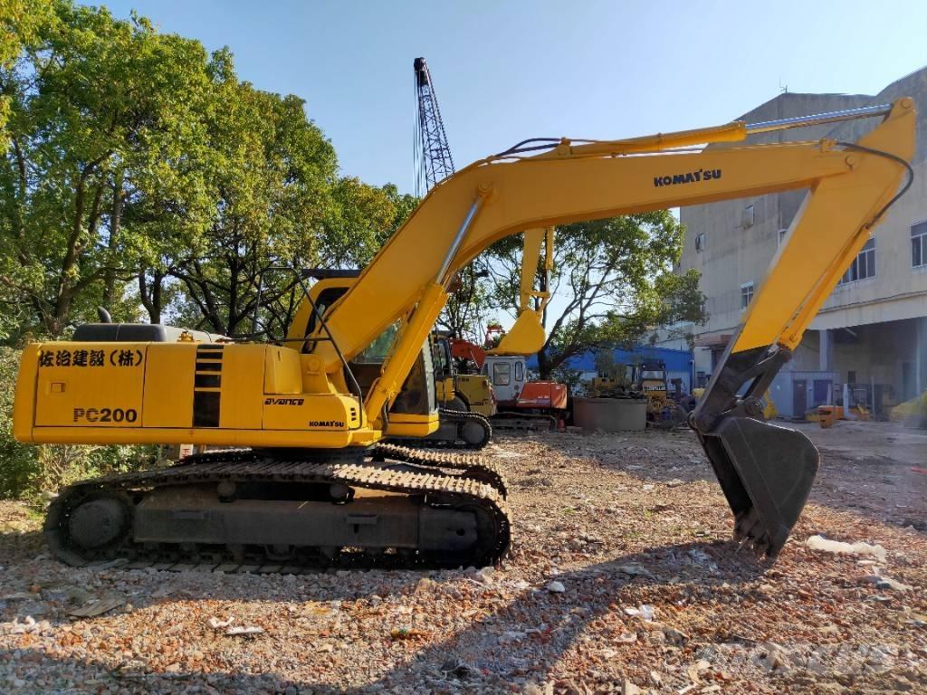 Komatsu PC200-6 Bagri goseničarji