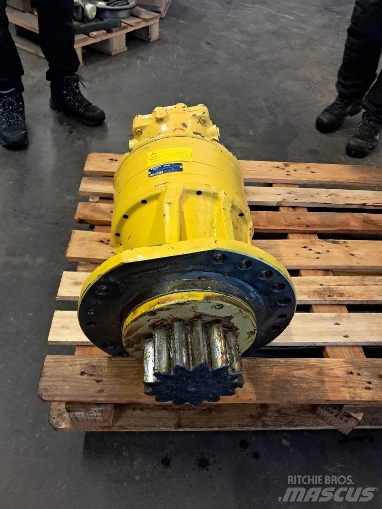 Komatsu PW 180-10 Menjalnik
