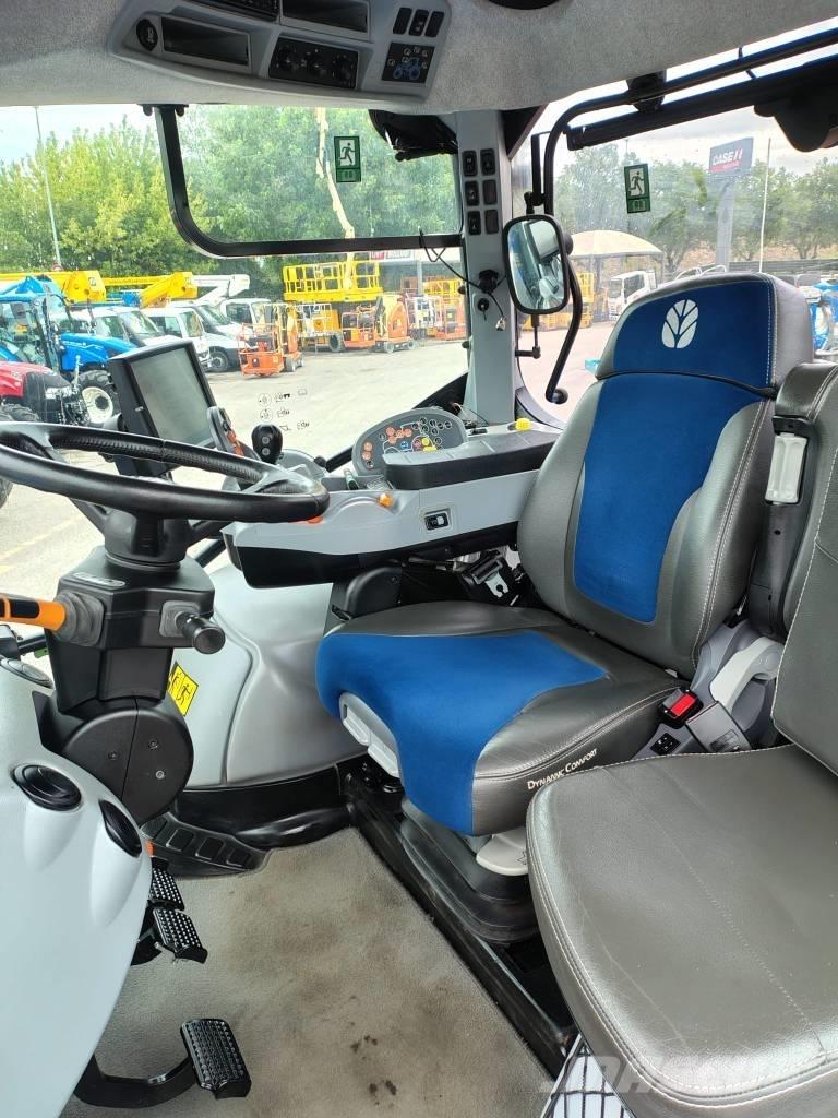 New Holland T 7.245 Traktorji