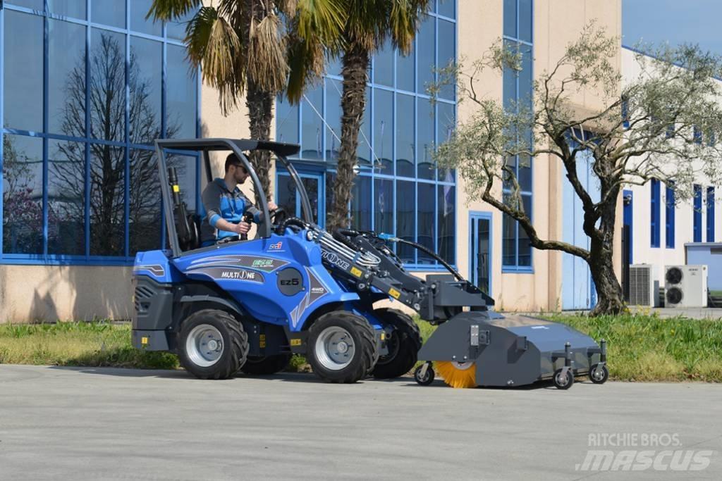 Multione EZ5 Skid steer mini nakladalci