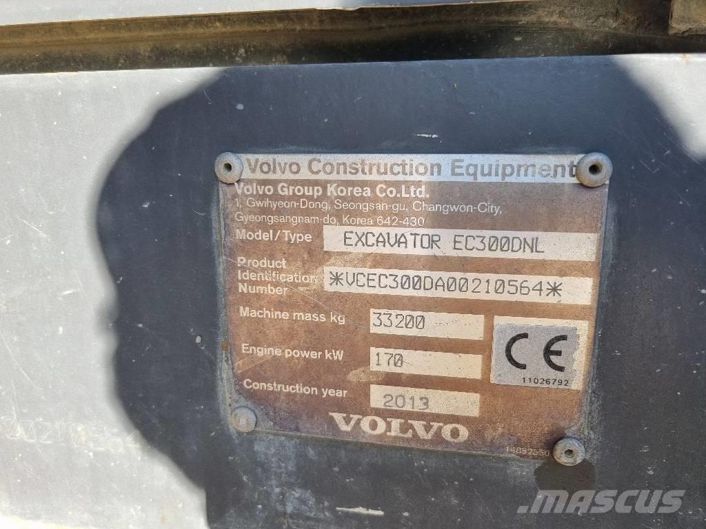 Volvo EC300DNL Bagri goseničarji