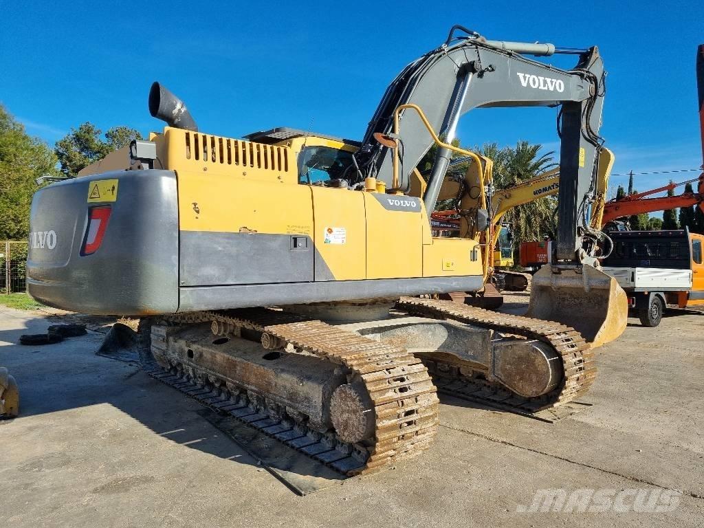 Volvo EC300DNL Bagri goseničarji