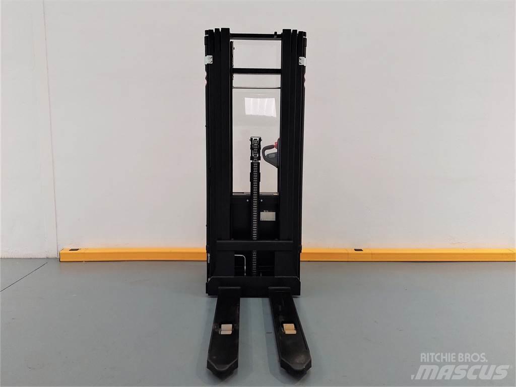  WSA161L Ročni električni viličar