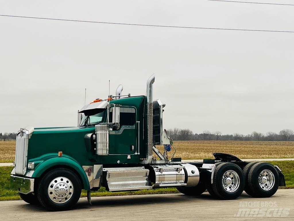 Kenworth W 900 Vlačilci