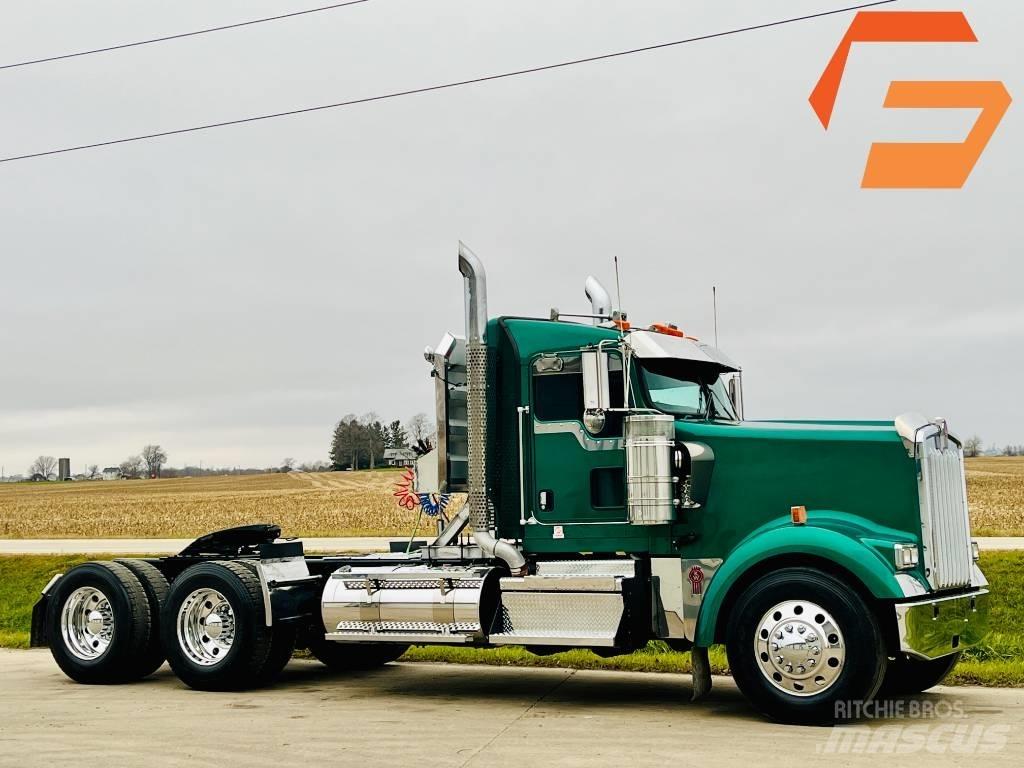 Kenworth W 900 Vlačilci