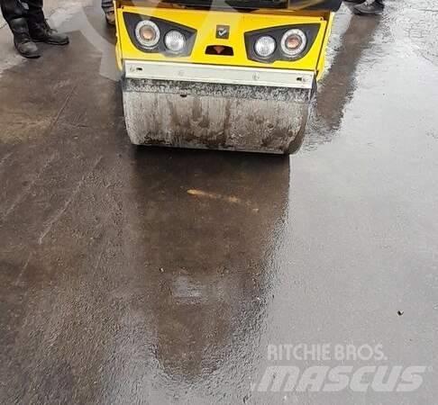 Bomag BW 80 AD-5 Dvojni valjarji