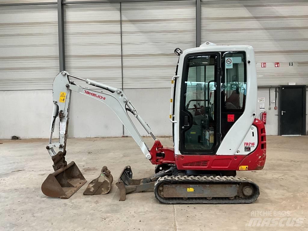 Takeuchi TB 216 Mini bagri <7t
