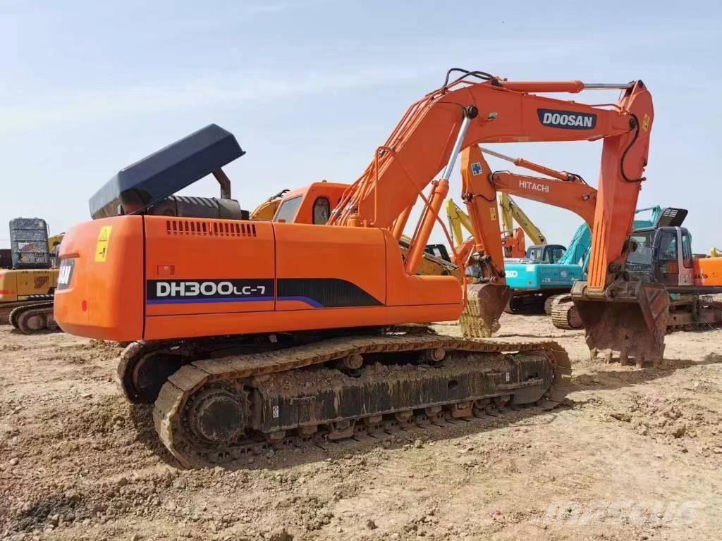 Doosan DH300LC-7 Bagri goseničarji