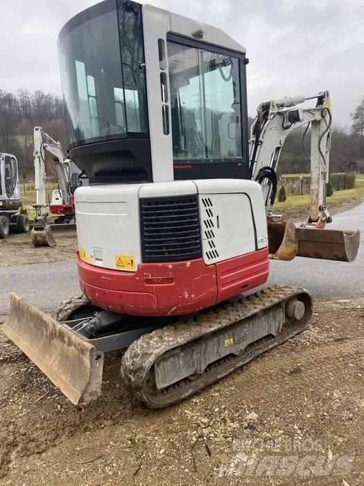 Takeuchi TB 23 R Mini bagri <7t
