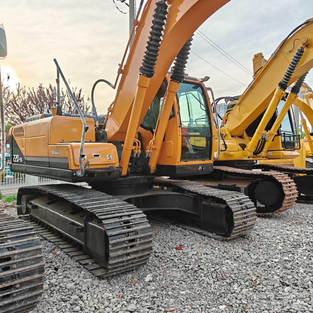 Hyundai R220-9S Bagri goseničarji