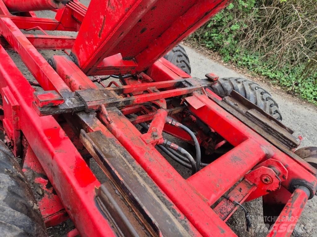 Agromet Warfama T041 Hook lift trailers