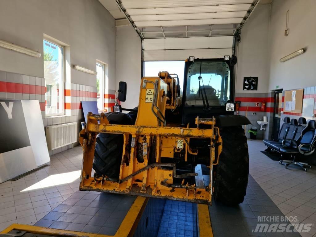 JCB 535-95 Agri Teleskopski viličarji