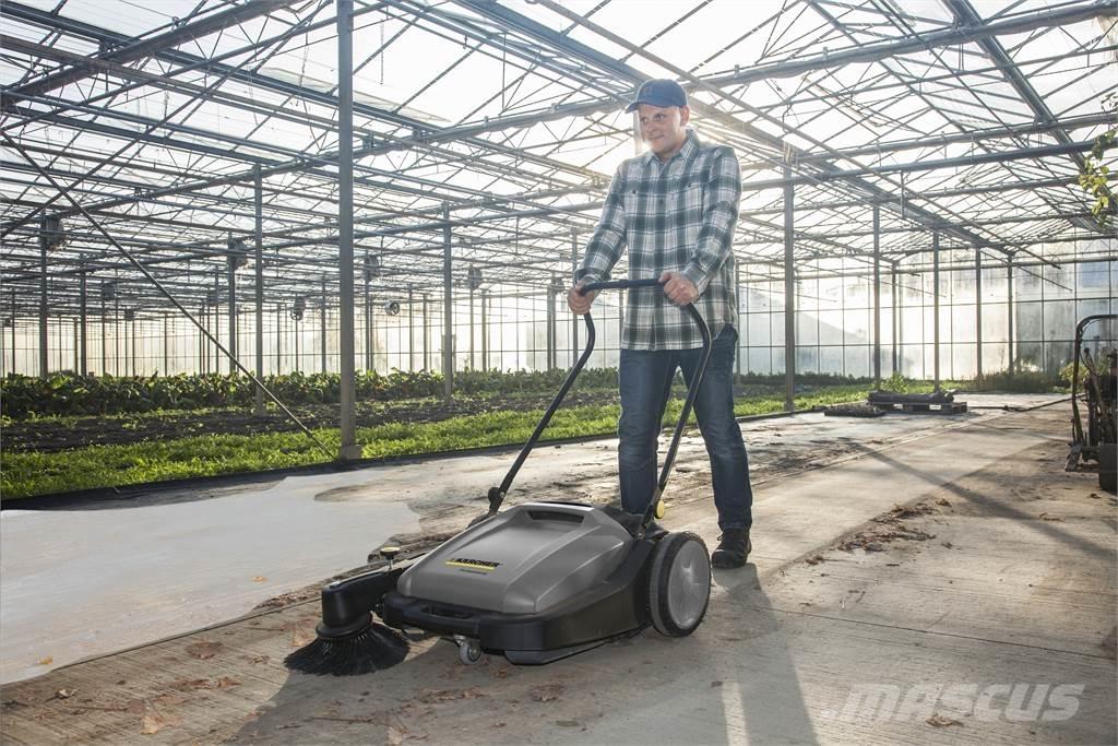 Kärcher KM 70/20 C Cestni pometači