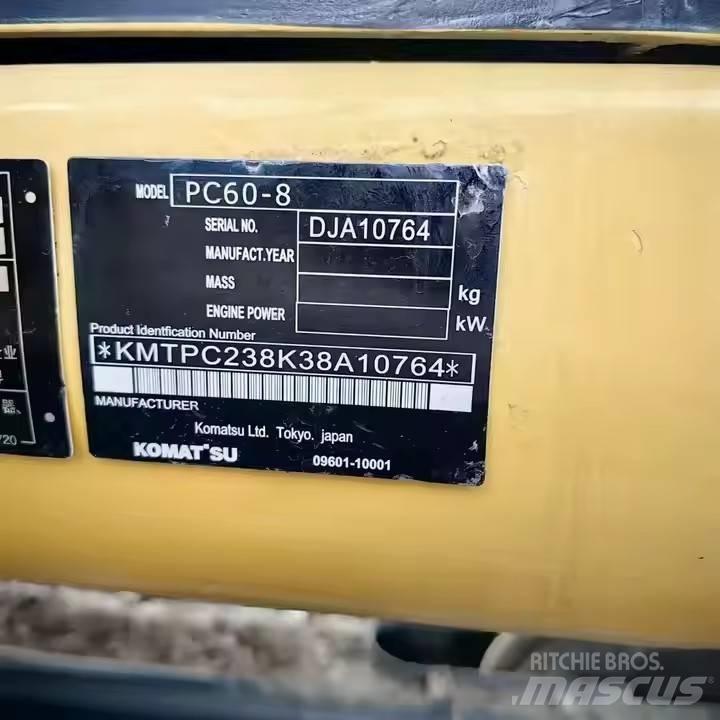Komatsu PC60 Bagri goseničarji