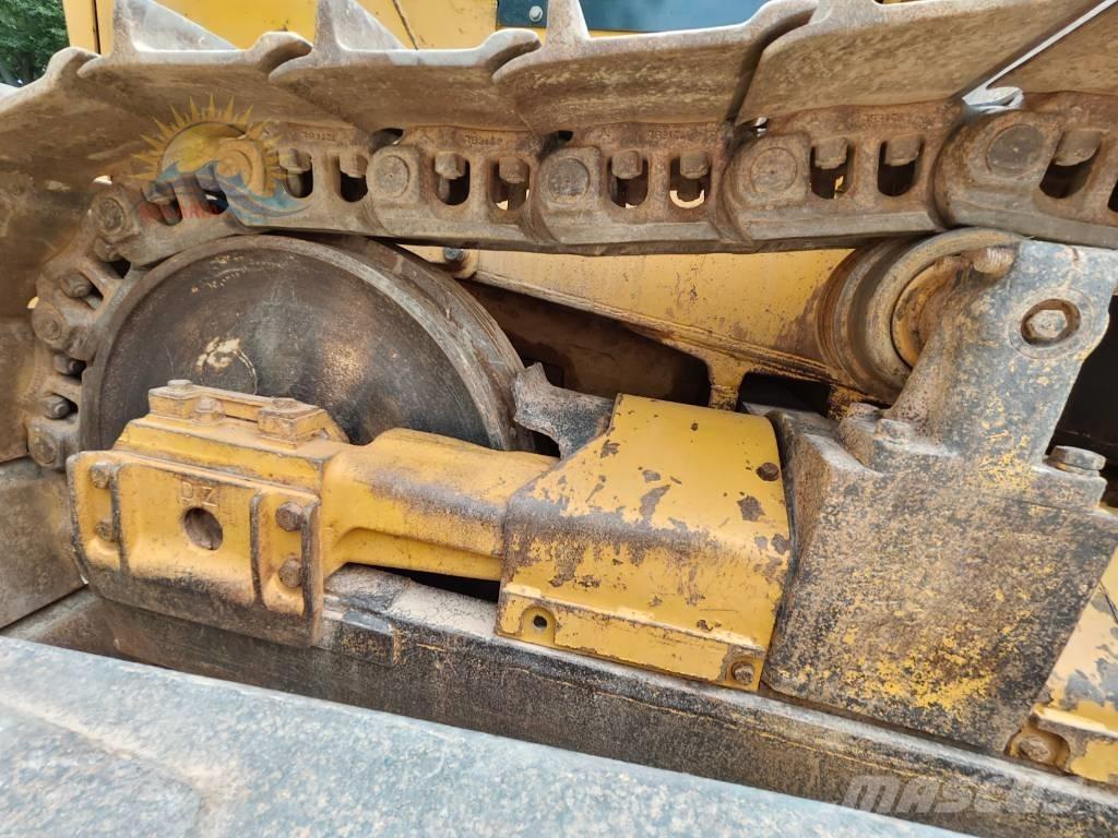 Shantui SD 22 Buldožerji goseničarji