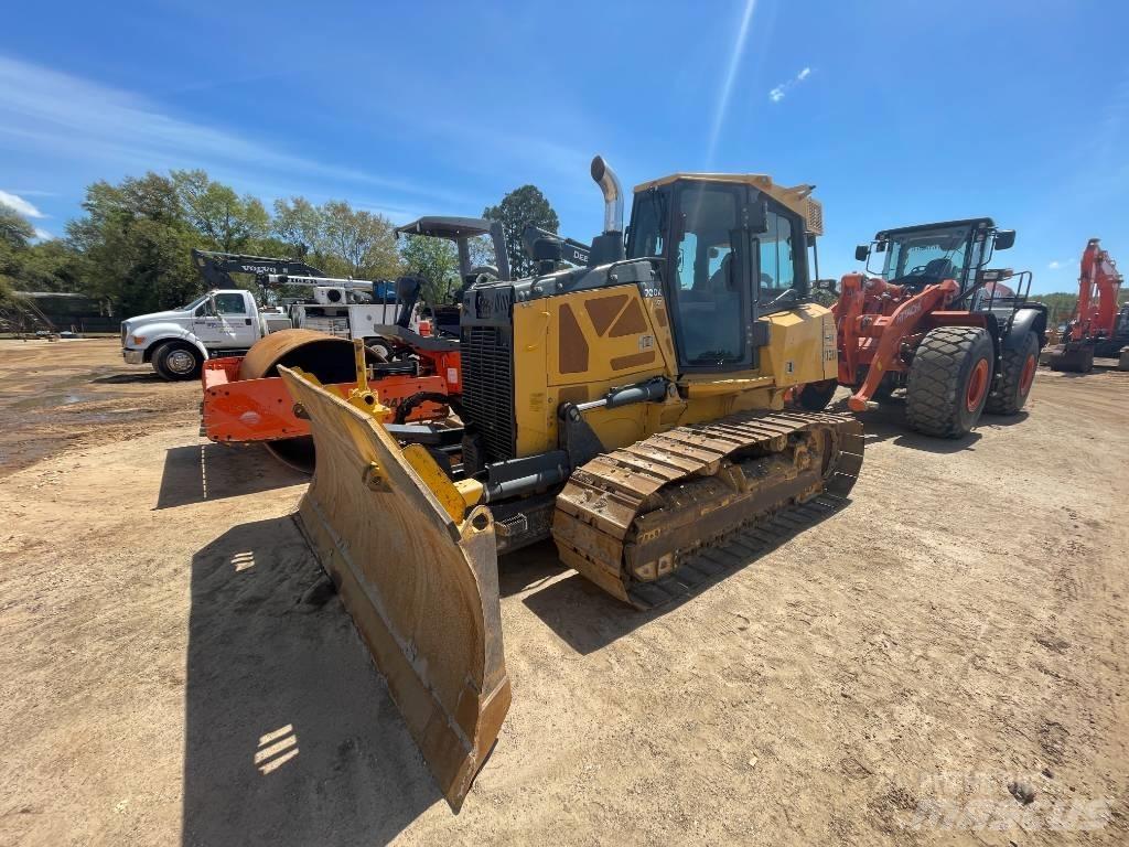 DEERE 700K Buldožerji goseničarji