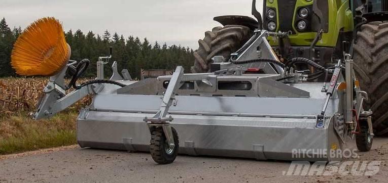  Kehrmaschine Typ 600 Metle