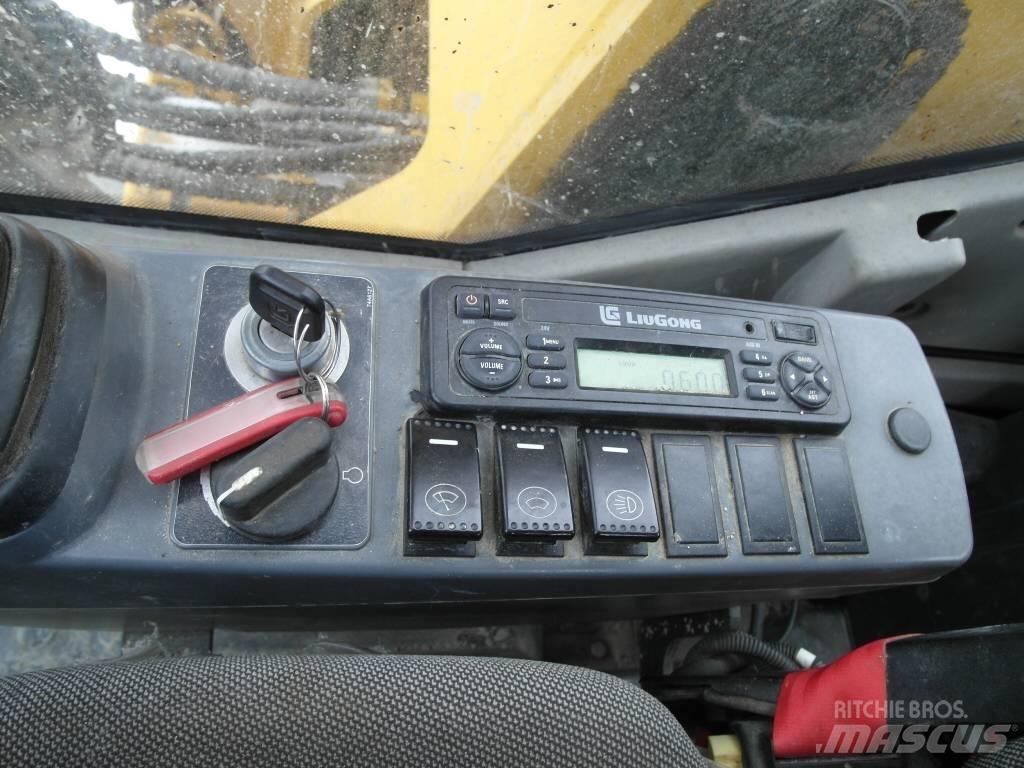 LiuGong CLG 922 E Bagri goseničarji